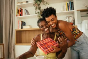 christmas-gifts-for-mom